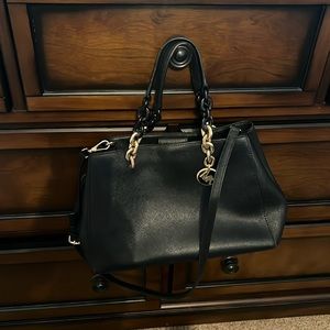 Michael Kors classic black leather purse